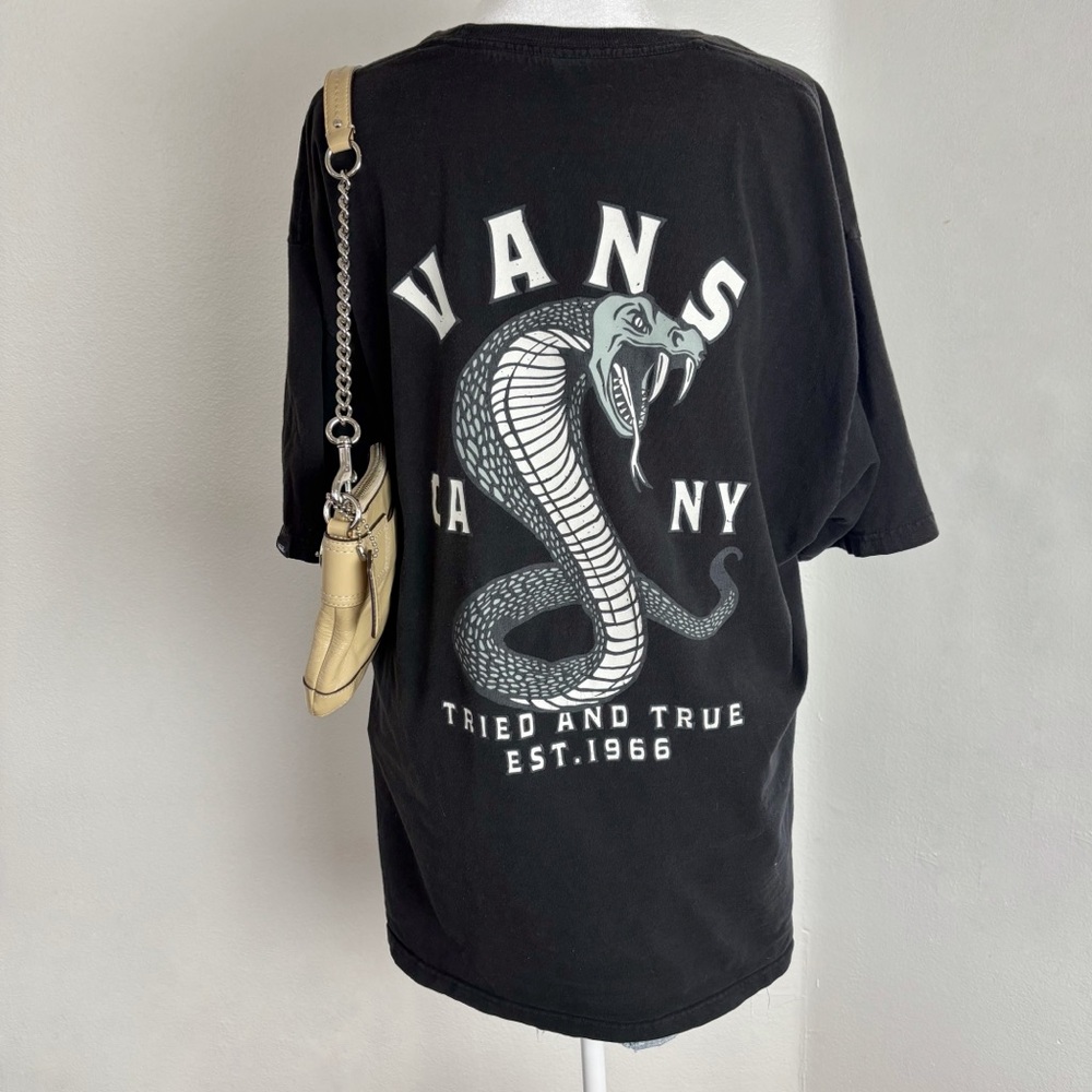 Vans Snake Graphic Oversized Tee – Tried & True Est. 1966